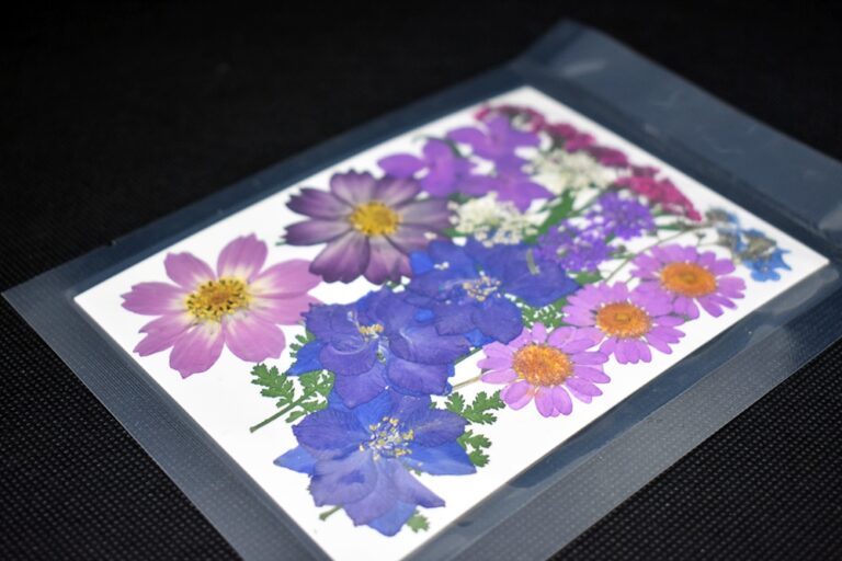 ,,Lila” Strauß 9 Arten von Blumen