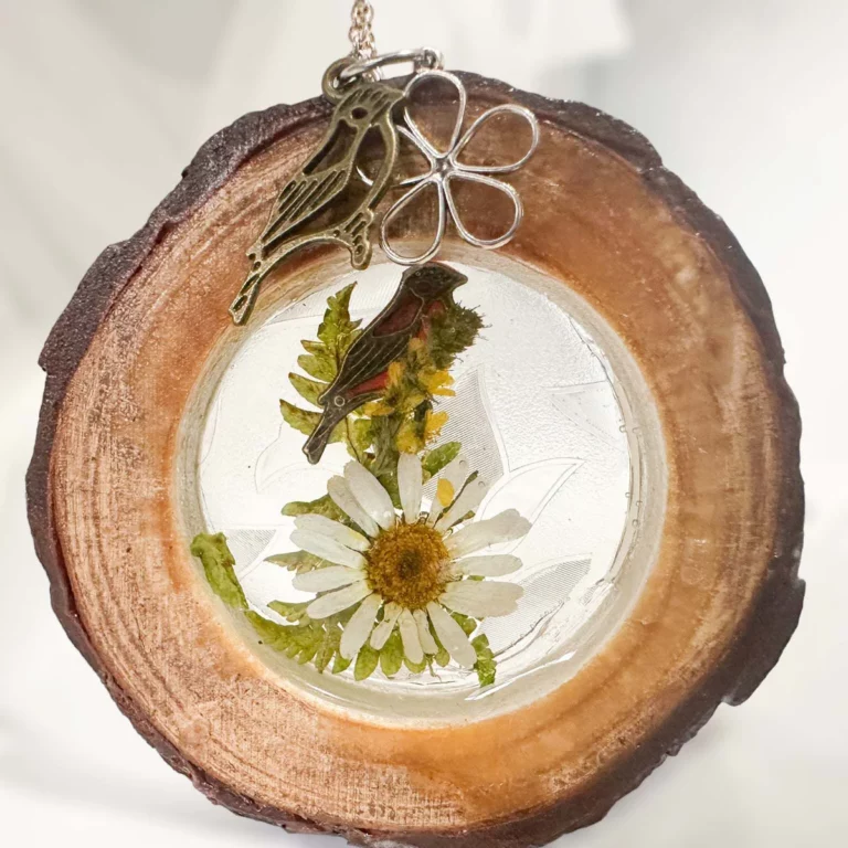 Scheiben aus Naturholz