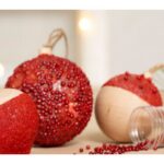 Weihnachtskugel aus Holz zum Dekorieren – Durchmesser 6 cm